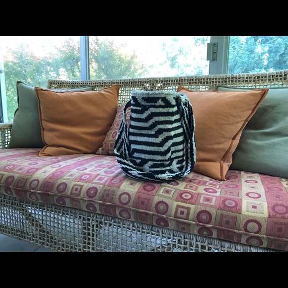 Wayuu Tribe Mochila Crossbody Bag - Picture 3 of 8